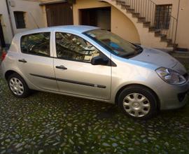 RENAULT Clio 3ª serie - neopatentati