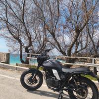 moto brixston 250 glanville 4t