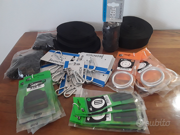 Materiale merceria vario in blocco. Nuovo