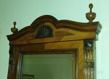 specchiera vintage  noce + 2 oggetti  rame 