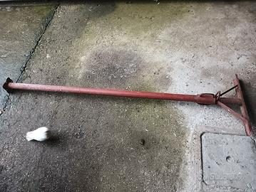 Puntello per armatura