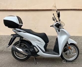 HONDA SH150i