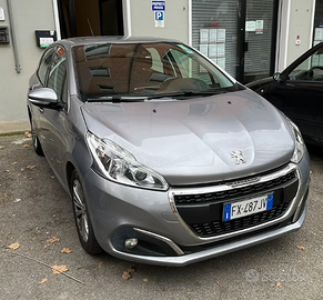 Peugeot 208 Grigia Full Optional