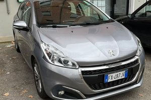 Peugeot 208 Grigia Full Optional