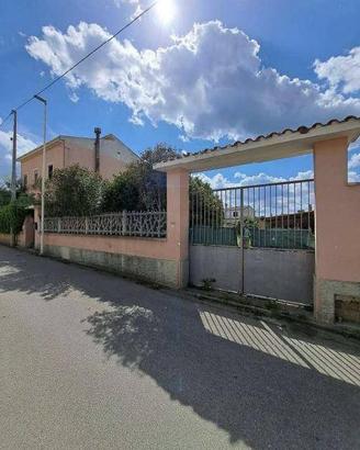 Immobile in asta di 220 m² con 5 locali a Barumini