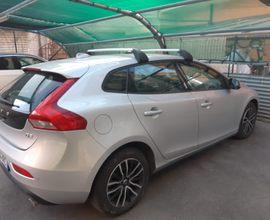 Volvo V40 D2
