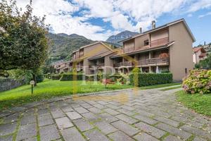 Appartamento di 100 m² con 5 locali a Menaggio