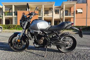 VOGE TROFEO 300 ACX Scrambler