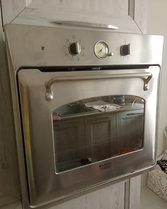 Forno elettrico  Hotpoint Ariston FT850.1