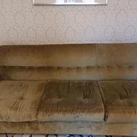 Divano letto con materasso in tessuto verde oliva