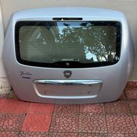 cofano e bagagliaio lancia y