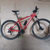 TREK Marlin 6 2017