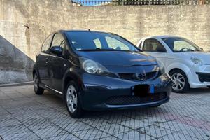 Toyota Aygo 1.0 12v 5 Porte Neopatentati