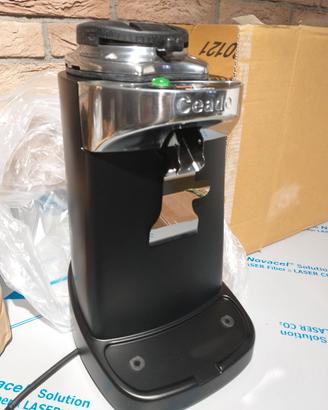 Macina caffè professionale ceado E8D
