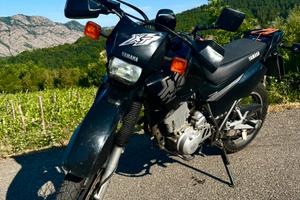 Yamaha XT 600