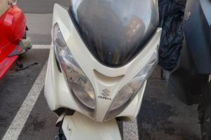 Suzuki burgman 400