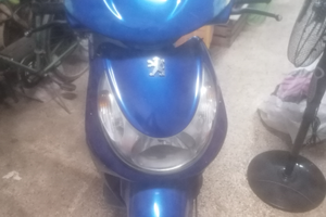 Scooter peugeot