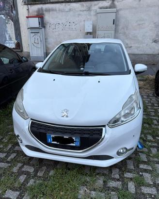 Peugeot 208 1.4 VTi 95 CV Access GPL - 2014