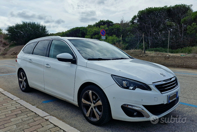 Peugeot 308 SW 1.6 diesel Navigatore tetto panoram