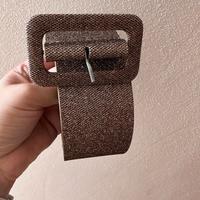 scarpa aperta elegante e cintura