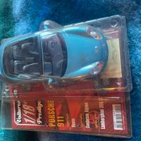 Modellino porsche 911 scala 1/8.