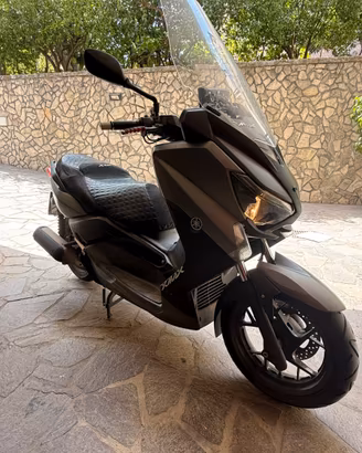 Xmax 250 - 2014 - 27.500km reali - carplay Cam f/r