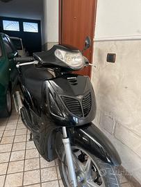 Sh 125 FMI