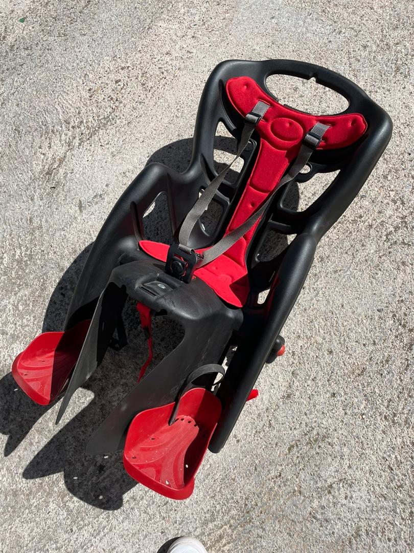 Seggiolino Bici Posteriore Bellelli - Per Bambini 3-8 Anni, Fino A 22kg, Grigio Scuro, Fissaggio Portapacchi - Foto 7