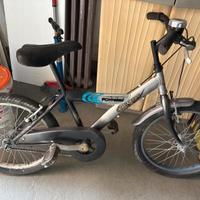 Mountain  bike  ragazzo