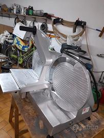 Affettatrice verticale CE 380V MANCONI lama 35cm