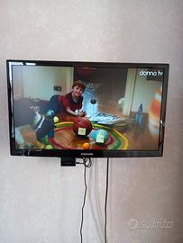 Monitor TV Samsung 24 pollici Full HD