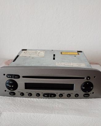 Autoradio CD  blaupunkt Alfa Romeo 147  anno 2002