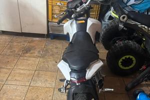 Benelli tnt 125 anno 2018