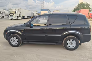 AUTOVETTURA REXTON