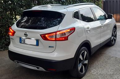 NISSAN QASHQAI 1.5 dci 360 tekna