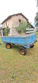 Carro agricolo rimorchio legno antico