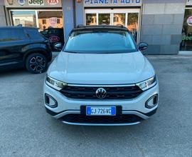 Volkswagen T-Roc LIFE 1.0 BZ 110cv - 07/2022