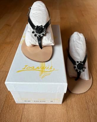 Sandali bassi con fiore