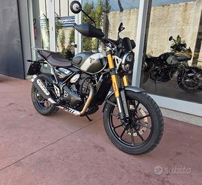 Triumph Scrambler 400 X