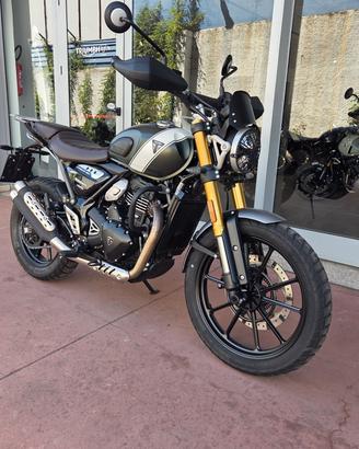 Triumph Scrambler 400 X