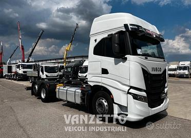 IVECO 260S51 SWAY 510 3 ASSI FULL PNEUMATICO
