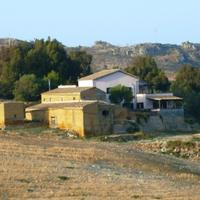 Grande CASALE con Terreno Agrigento
