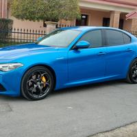 AlfaRomeo giulia q4 veloce 2.0 turbo benzina 280cv