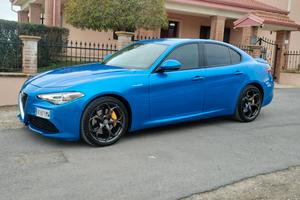 AlfaRomeo giulia q4 veloce 2.0 turbo benzina 280cv