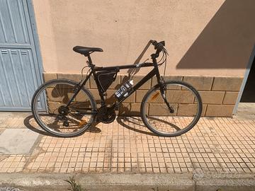 Bicicletta MTB Decatlon