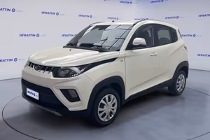 MAHINDRA KUV100 K6+