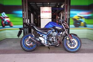 YAMAHA MT-03