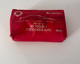Kit primo soccorso per auto - mai utilizzato