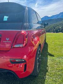Abarth 595 C 1.4 Turbo T-Jet 180 CV Competizione