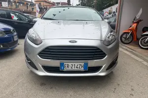 Ford Fiesta 1.0 80CV 5 porte Titanium